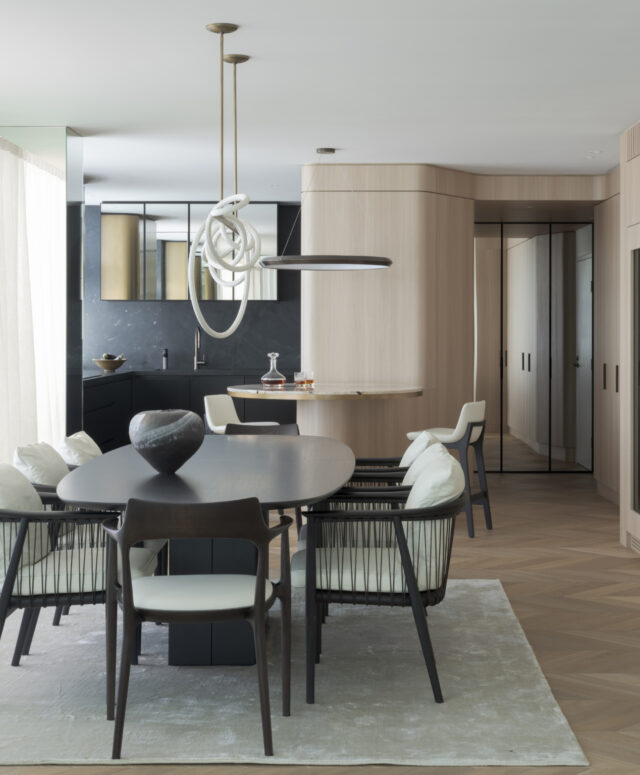 Dining 1 blinds closed